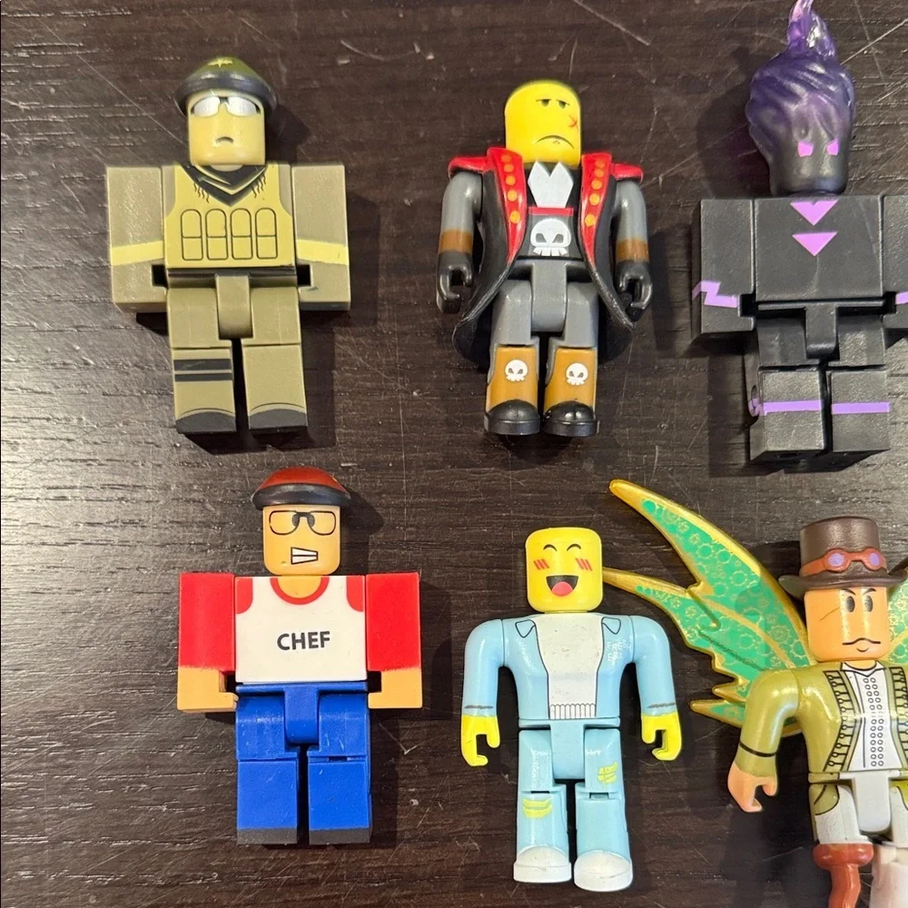 Vibrant Action Figures Playset Roblox figure set toys kids gaming set of 10 - Picture 5 of 5